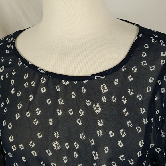 Small sheer blue tunic - Picture 3 of 6